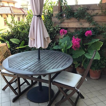 Ostia Bed And Beach Exterior photo