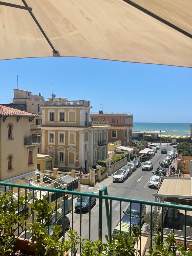Ostia Bed And Beach Exterior photo