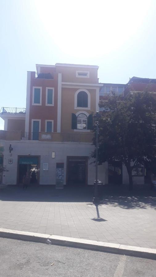 Ostia Bed And Beach Exterior photo
